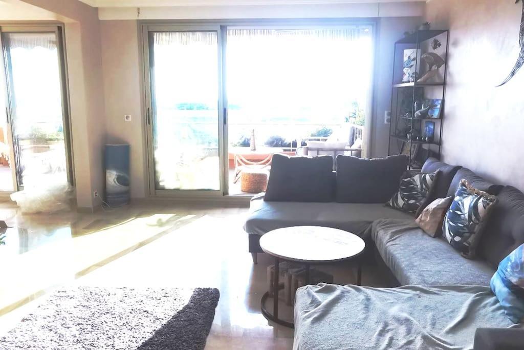 Appartement Nice Centre Vue Mer Avec Piscine Pour Famille, Couple D'Amis Pas De Groupes De Jeunes Autorises Extérieur photo